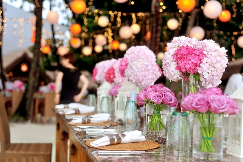 Mossy Table Settings